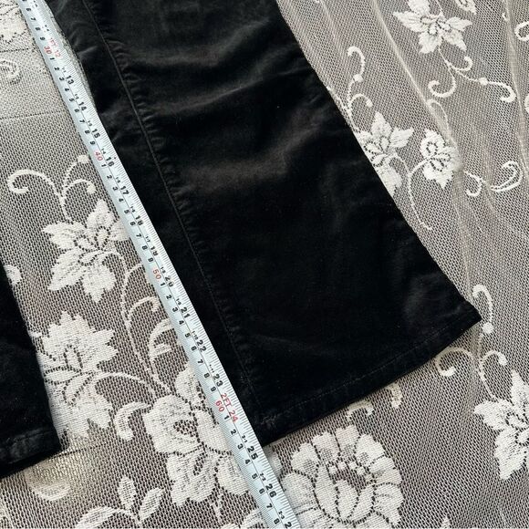 7 For All Mankind Eddie  Straight Crop Black Velvet Jean - Picture 13 of 13